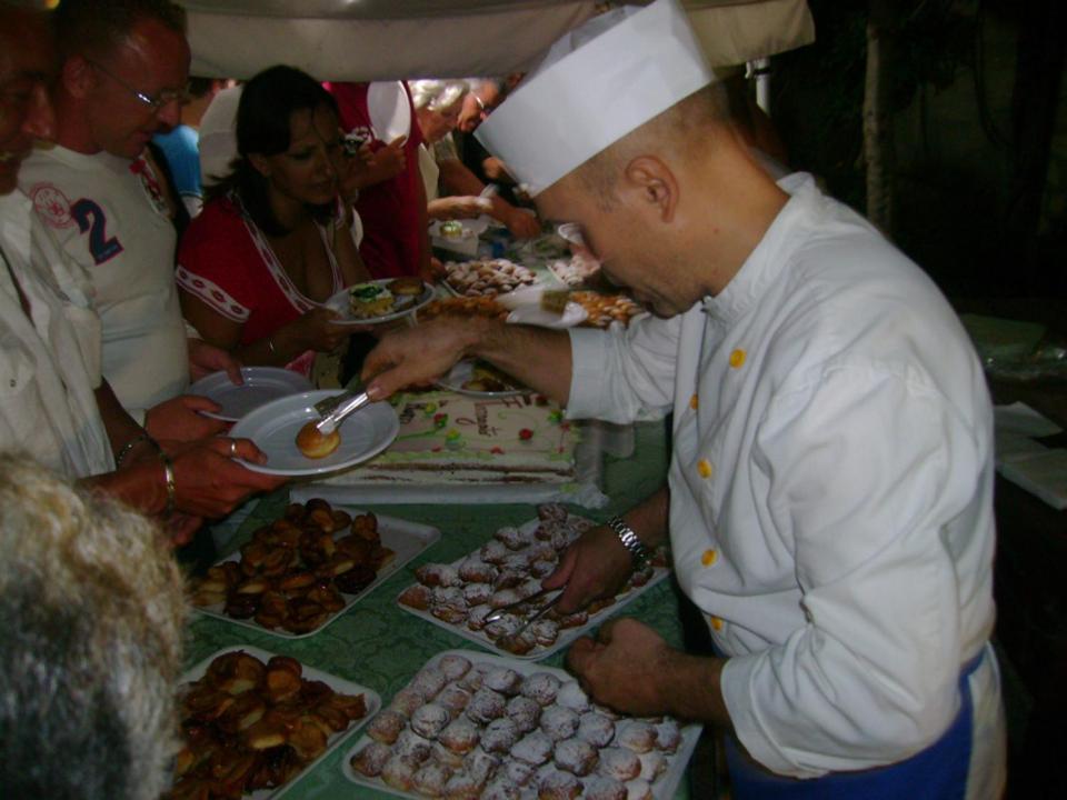 Forio di Ischia Albergo Villa Hibiscus מראה חיצוני תמונה