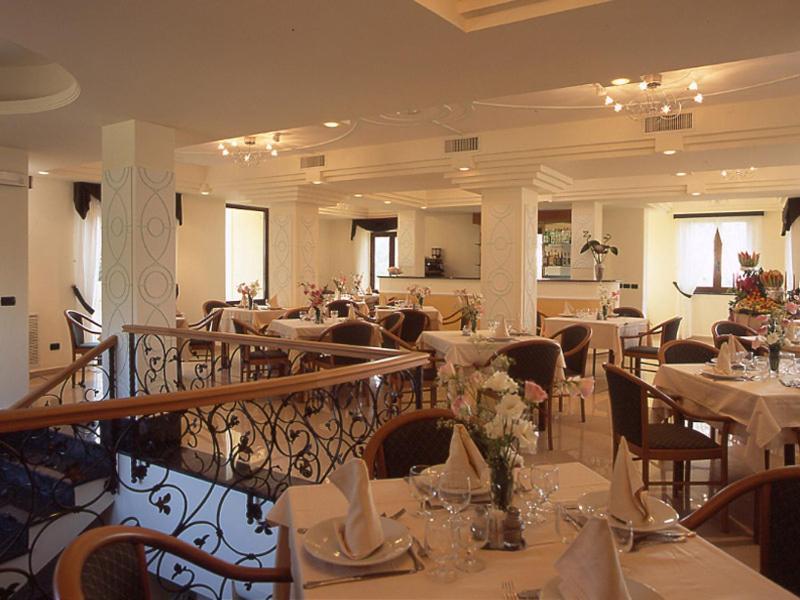 Forio di Ischia Albergo Villa Hibiscus מראה חיצוני תמונה